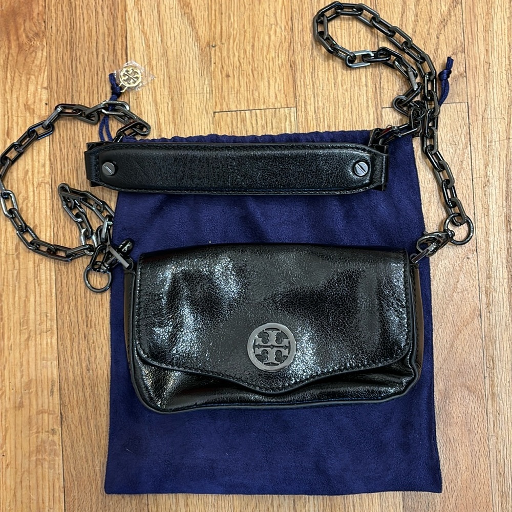 Tory Burch crossbody with dust bag